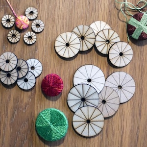 Wooden Button Mould Discs With Guidelines (Pack of 20) - Thread Wrapped Buttons Bases