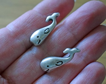 Whale Metal Buttons Pack of 2 - Antique Silver Finish - 25mm - Shank