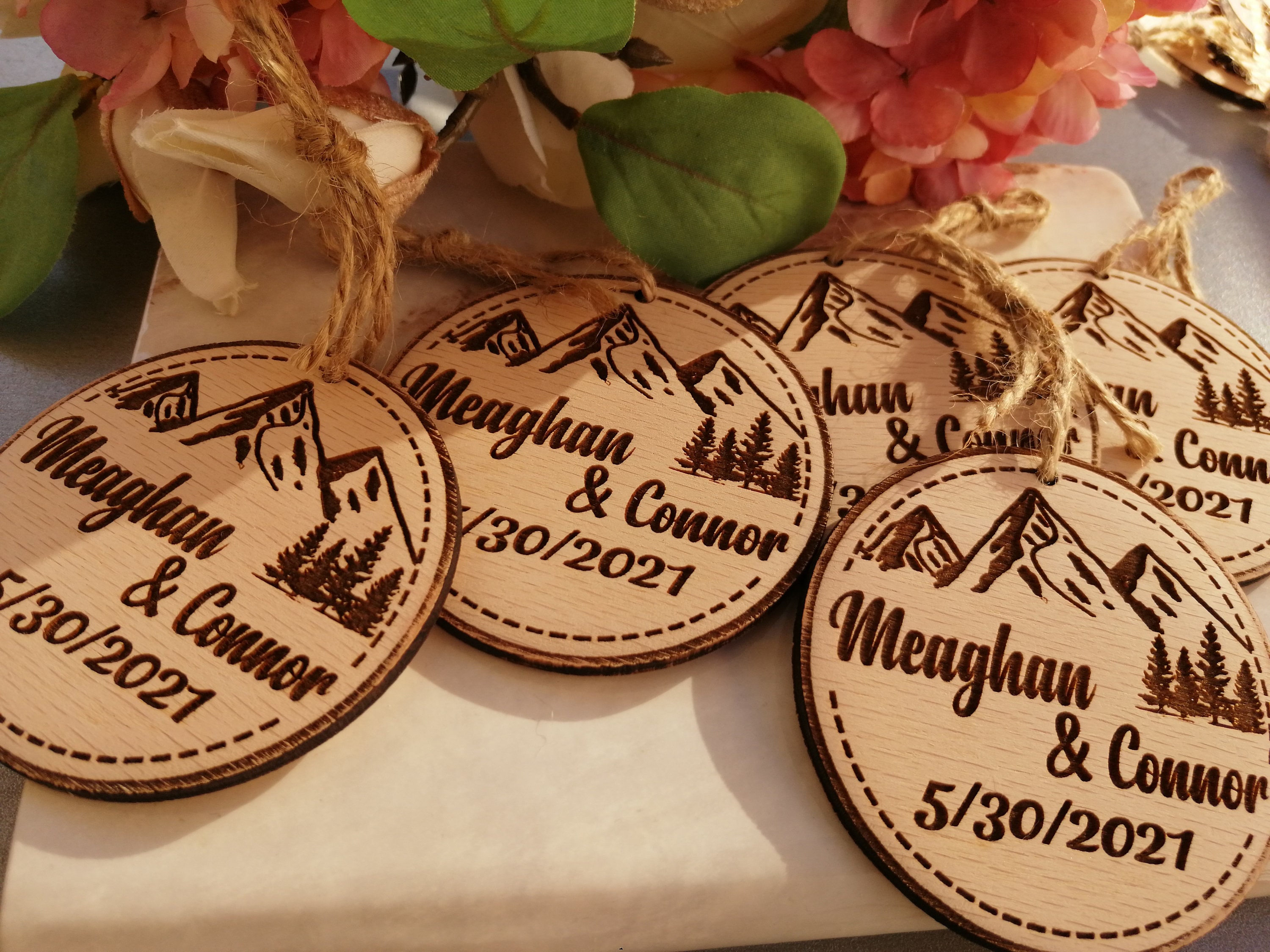 Personalized Wedding Favor Magnet: Rustic Wood Ornament, Engraved keepsake
