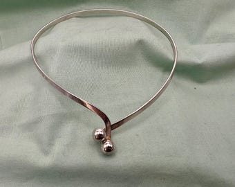 Taxco Vintage Sterling Silver Torque Collar Necklace Interlocking Balls Orbs Bypass Choker Modernist Mexico 925