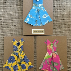 Pacote com 3 cartões de aniversário feitos à mão em origami vintage