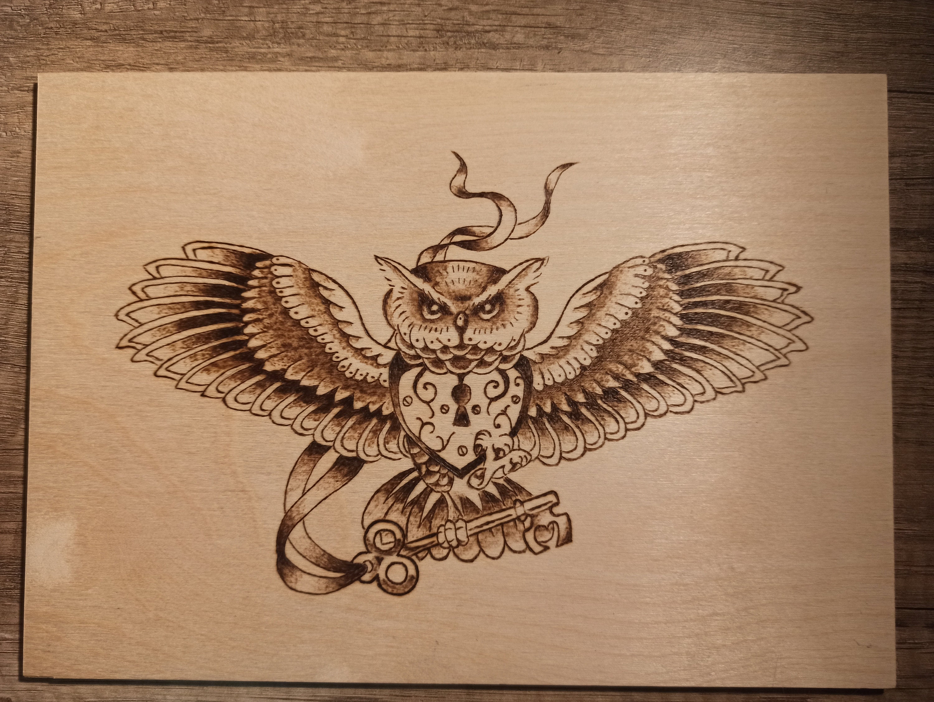 Hand-burned Owl. Wood burning, Pyrography