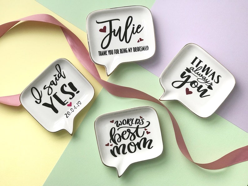 Personalised Ceramic Speech Bubble Shaped Ring Trinket Dish with Gold Rim Jewellery Dish Bridesmaids Gifts Gifts for Her Gifts for Moms
