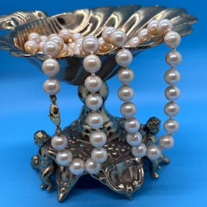 Monet 25 inch Cream Faux pearl necklace signed Vintage