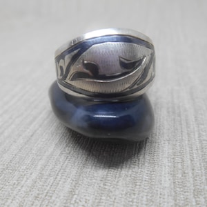 Vintage Niello Sterling Silver Floral Ring, USSR 875