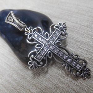 CROSS Pendant Sterling Silver   925 Vintage Old with  white stones.
