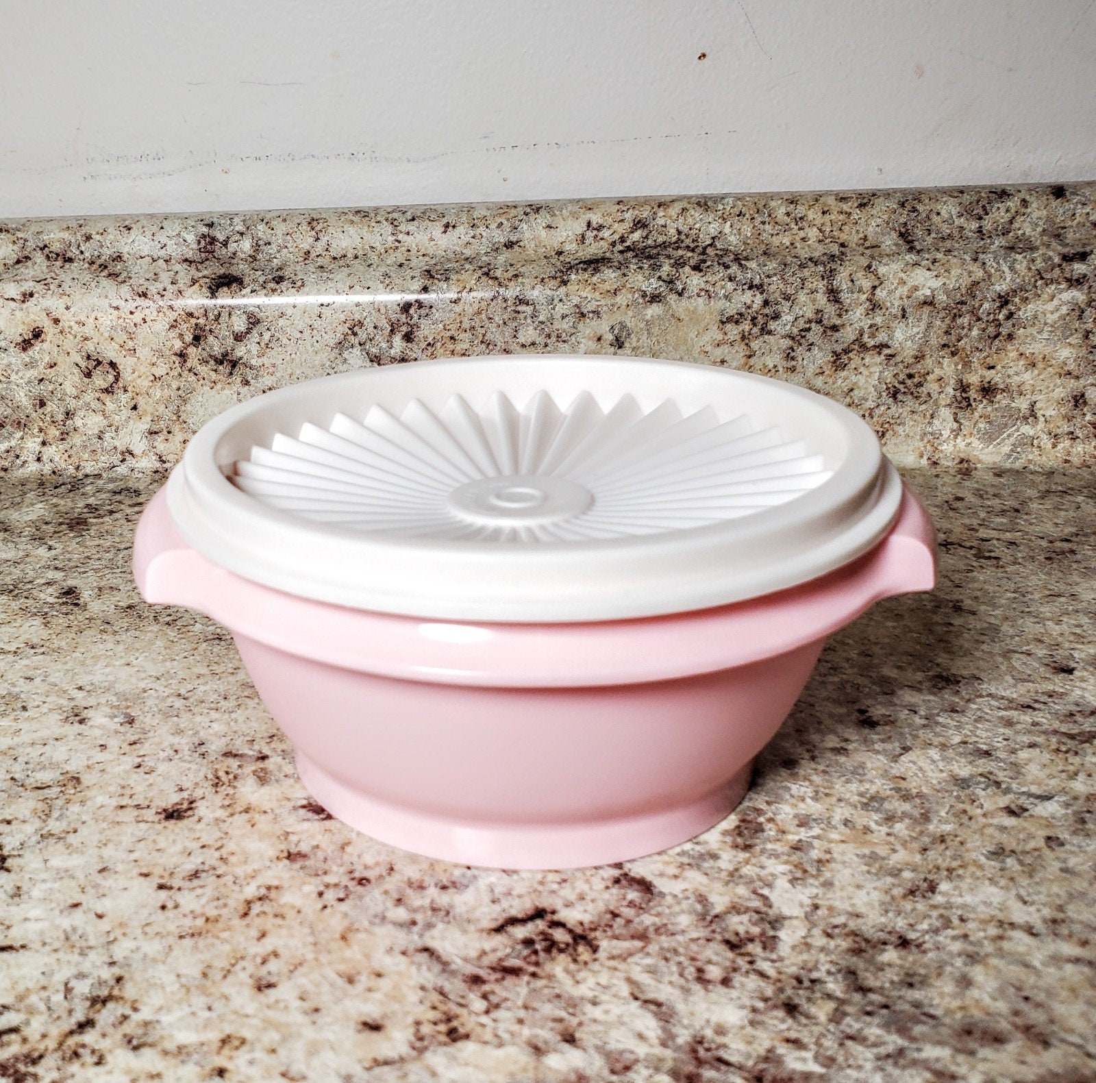 NEW Tupperware Limited Edition Vintage Collection Servalier Bowl Set 