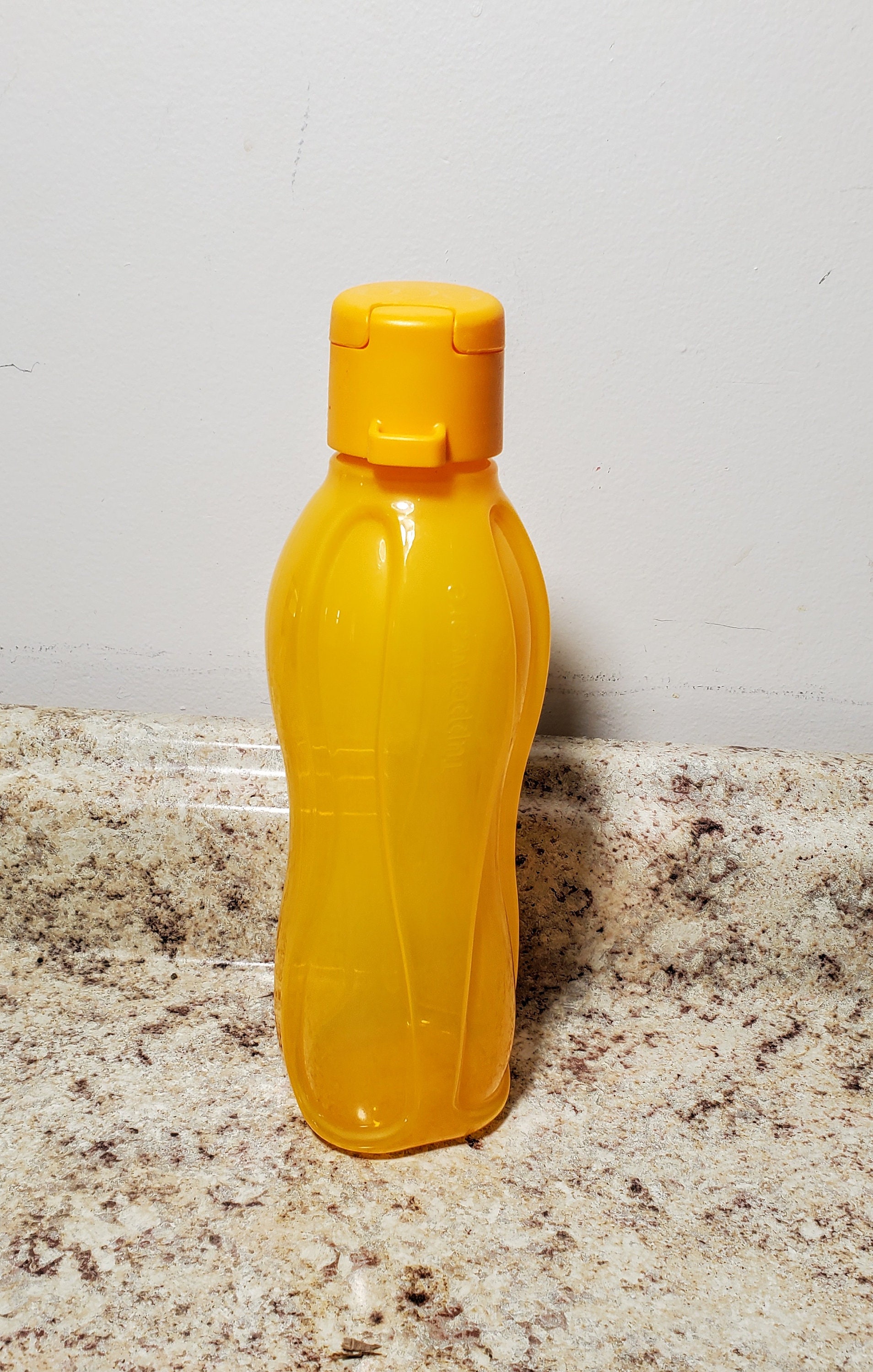 Nuevo Tupperware Eco Botella de agua 16oz 500ml Flip top 9104