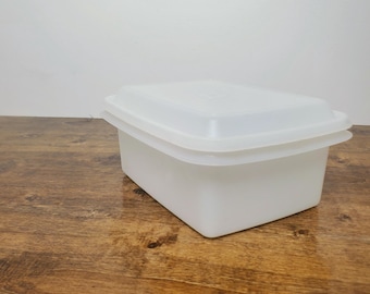 Vintage Tupperware #1254 Ice Cream Keeper Sheer Freezer Storage Container