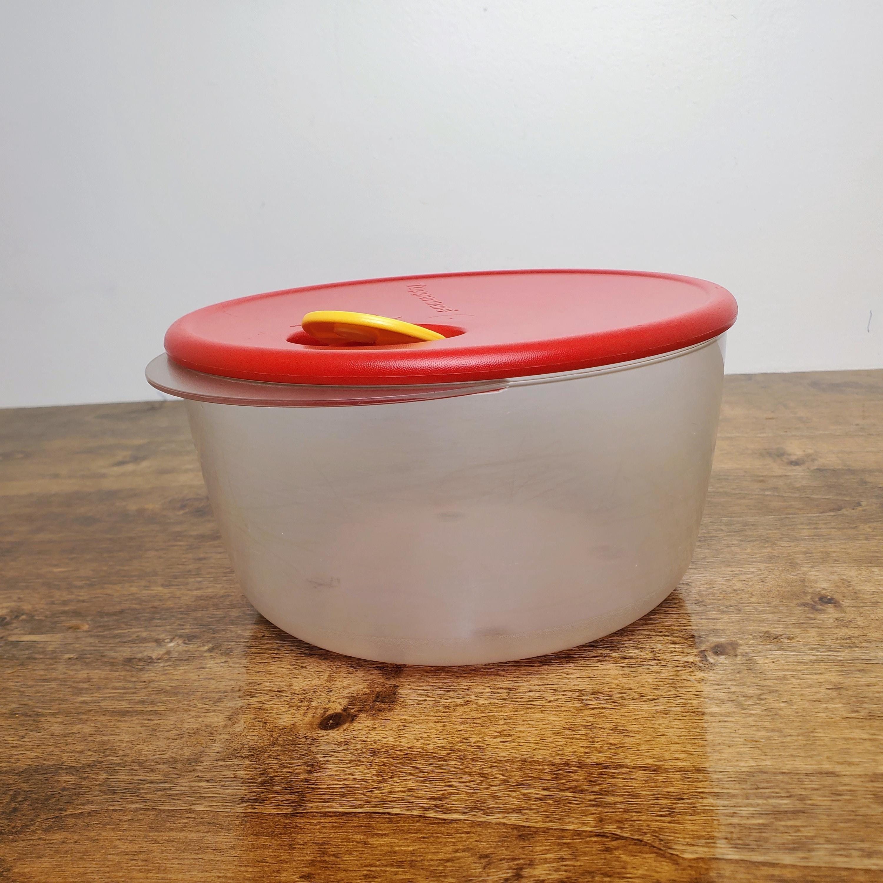 Tupperware 3704 8.5c 2L Microwave Rock N Serve Red Vent Lid Clear