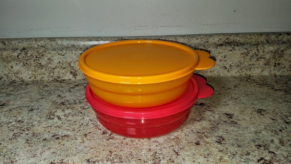 Two Tupperware Microwave Cereal Bowls & Seals Set Impressions Rare Pink New 
