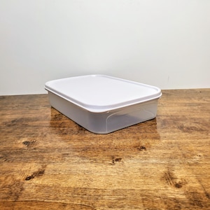 Tupperware Modular Mates Rectangle #1 Sheer White Seal NEW 8.5 Cup 1608