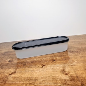 Tupperware 2399 Modular Mates Super Oval Container 3.5 Cup w/ Black 2402 Lid NEW