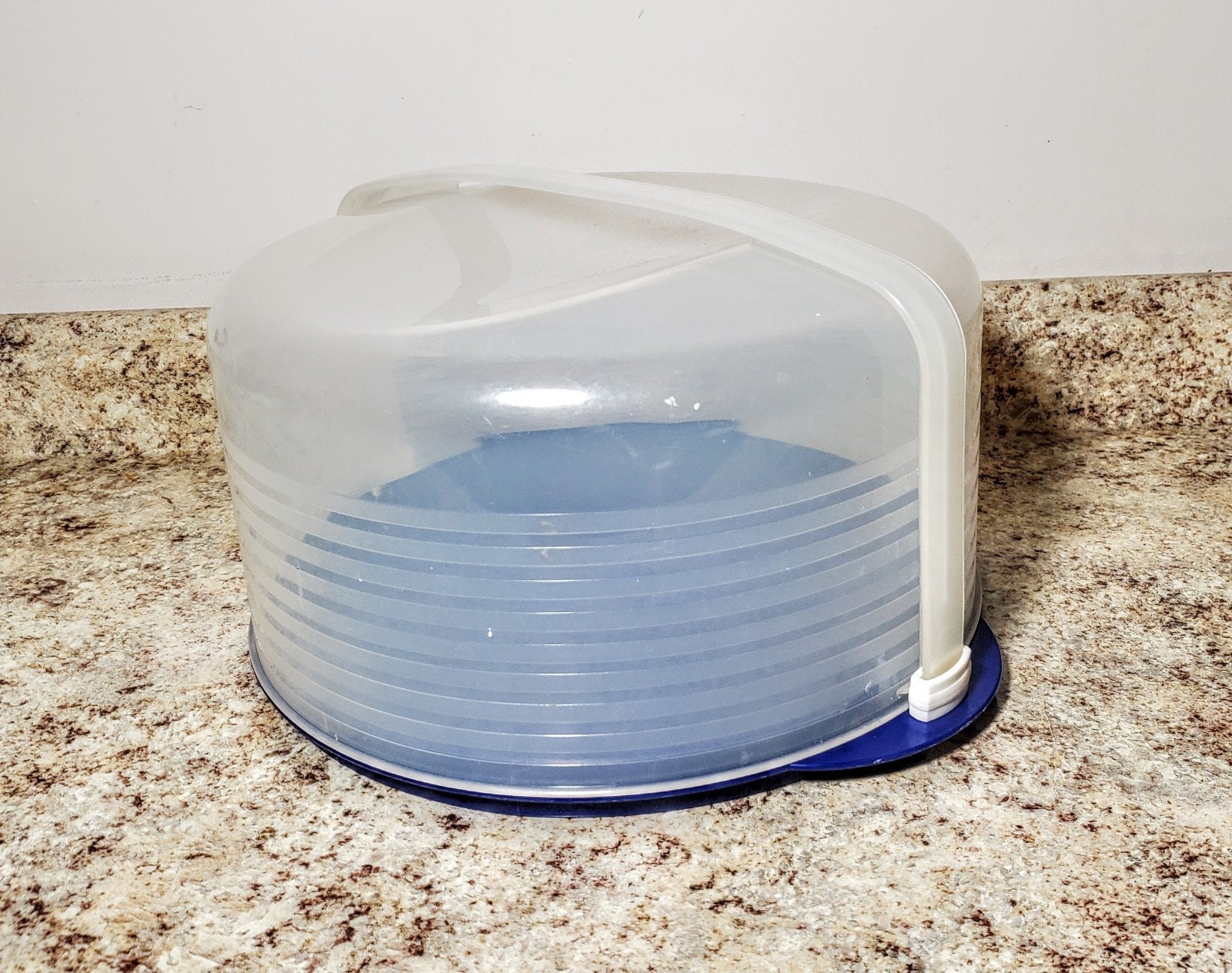 Tupperware Round Cake Taker~blue~3062