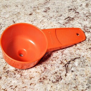 Vintage Tupperware 877 Mini Funnel Salt & Pepper Shaker Filler