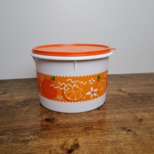 New Tupperware 266 Classic Round Canister with Lid Orange Floral