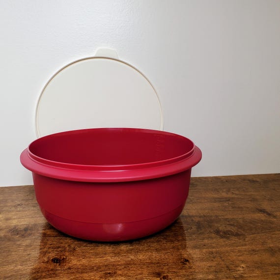 Tupperware Ultimate Mixing Bowl 8959 Flat Bottom 40 Cup