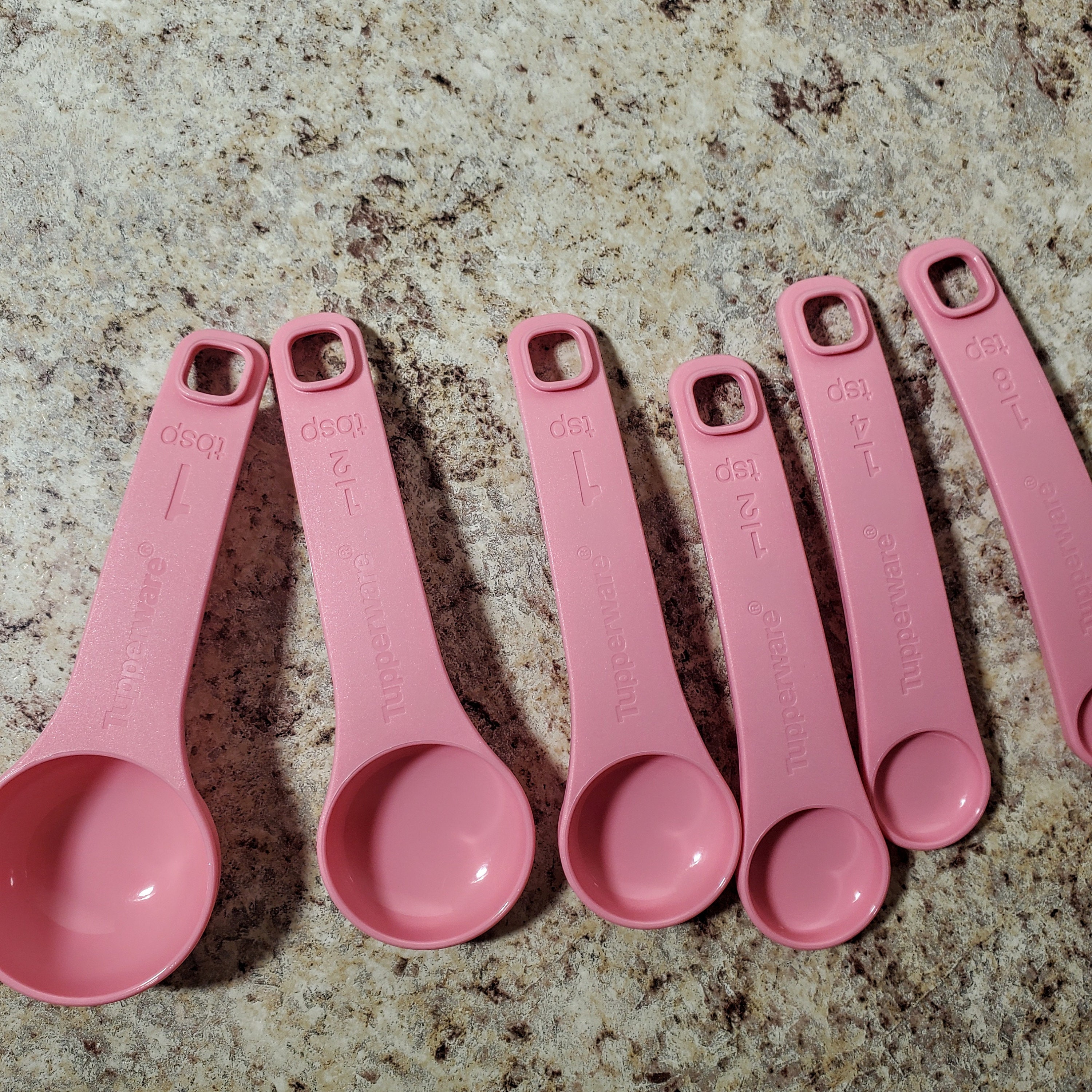 Pink Kitchenaid Measuring, Kitchen Aid Pink Measuring Spoons and Cups 