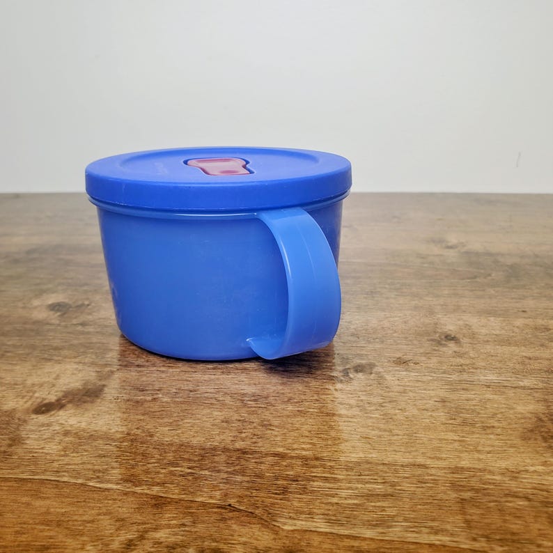 Tupperware CrystalWave Soup Mug