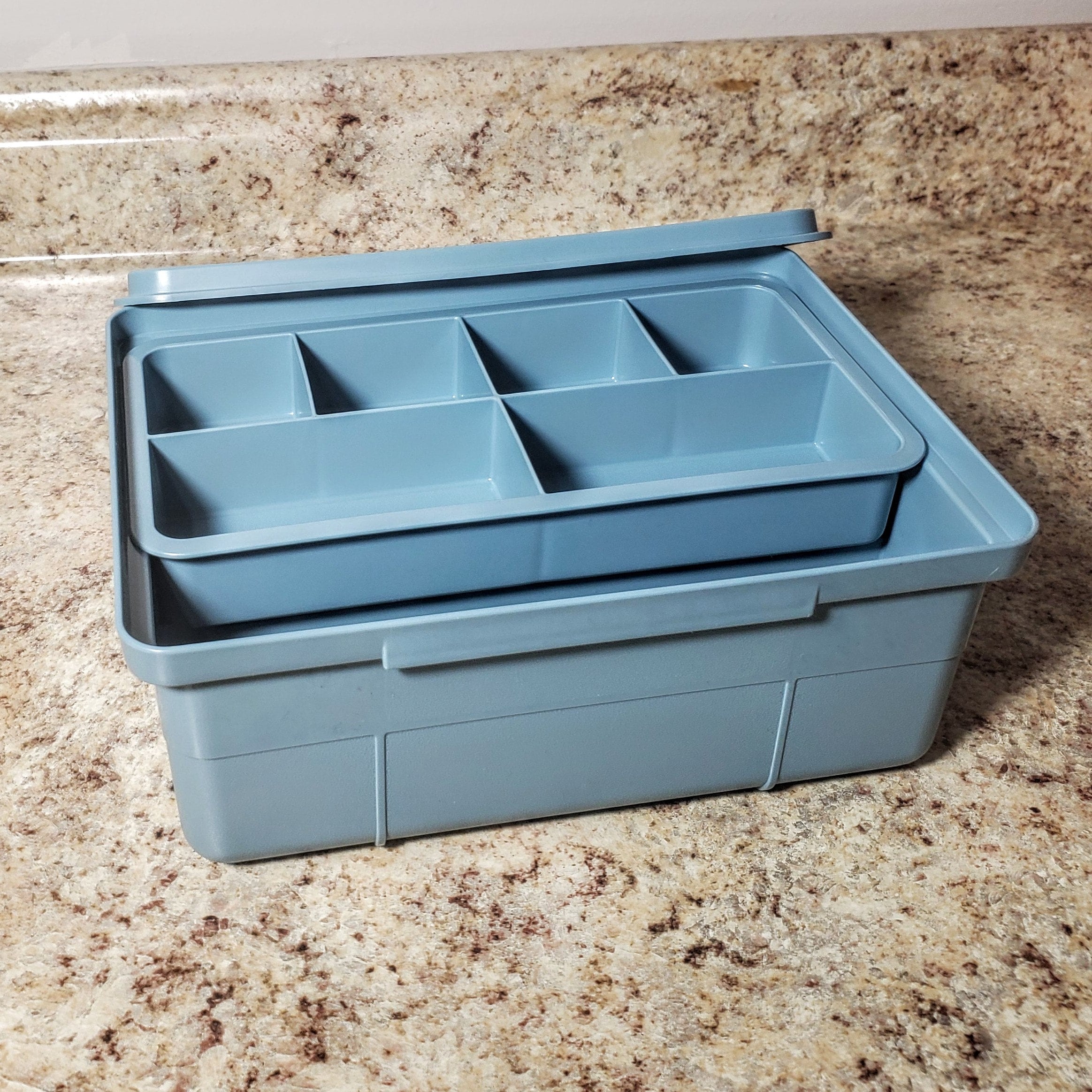 Tupperware Tuppercraft Stow N Go Hobby Kit Organizer 1579