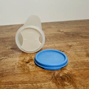 Tupperware Modular Mates Pasta Spaghetti Keeper Storage Container Blue Lid 1661