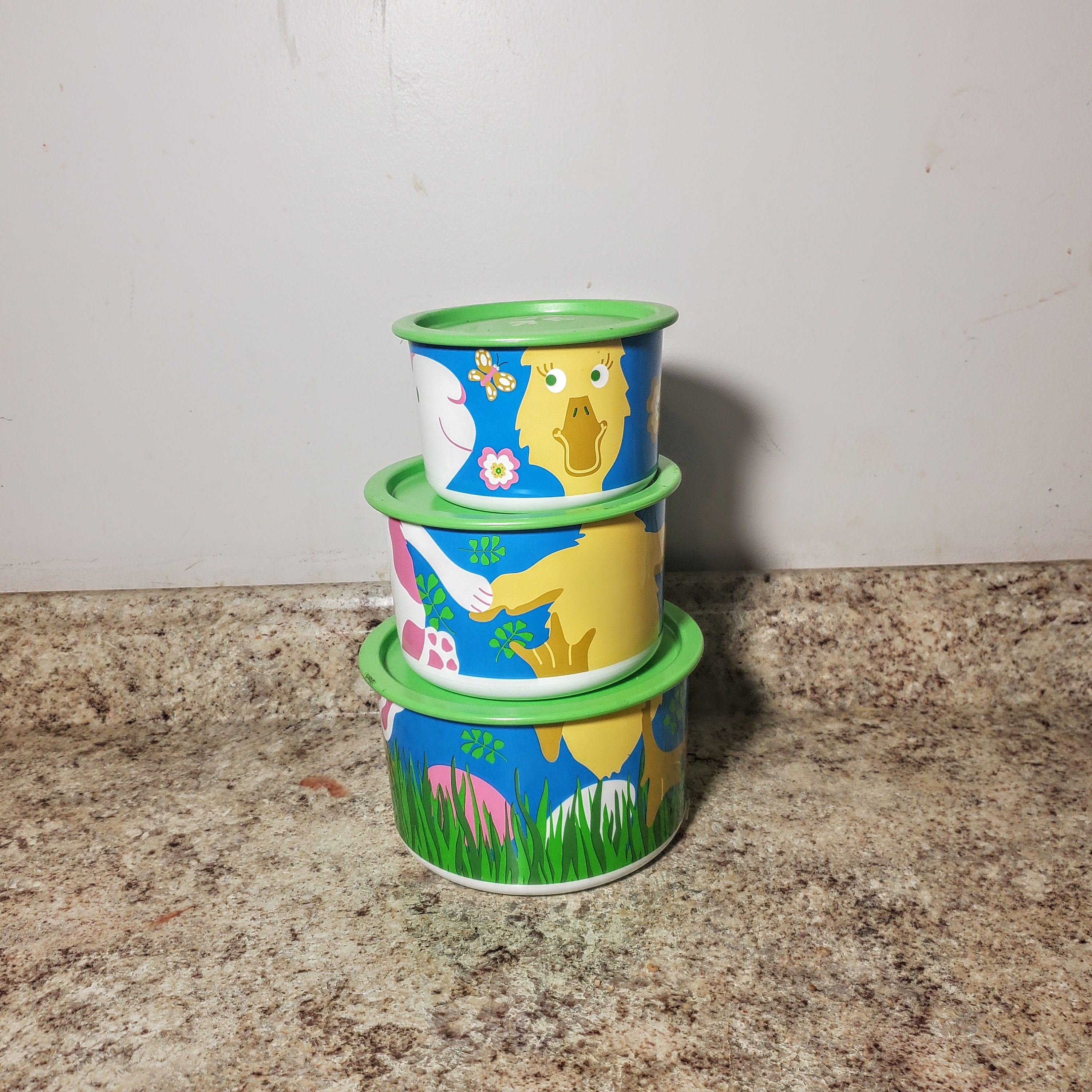 VTG Set of 4 Tupperware Disney Canisters Mickey Mouse! IN PERFECT CONDITION!