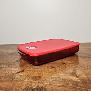 Tupperware Rock N Serve: Red Microwave Container with Lid