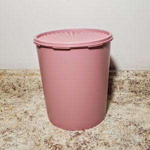eBlueJay: VINTAGE TUPPERWARE WHITE CANISTER SET OF 3 WITH ROSE HOT PINK LIDS
