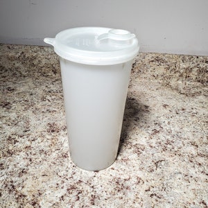 Vintage Tupperware #261 White Handolier Beverage Pitcher Canister with Lid