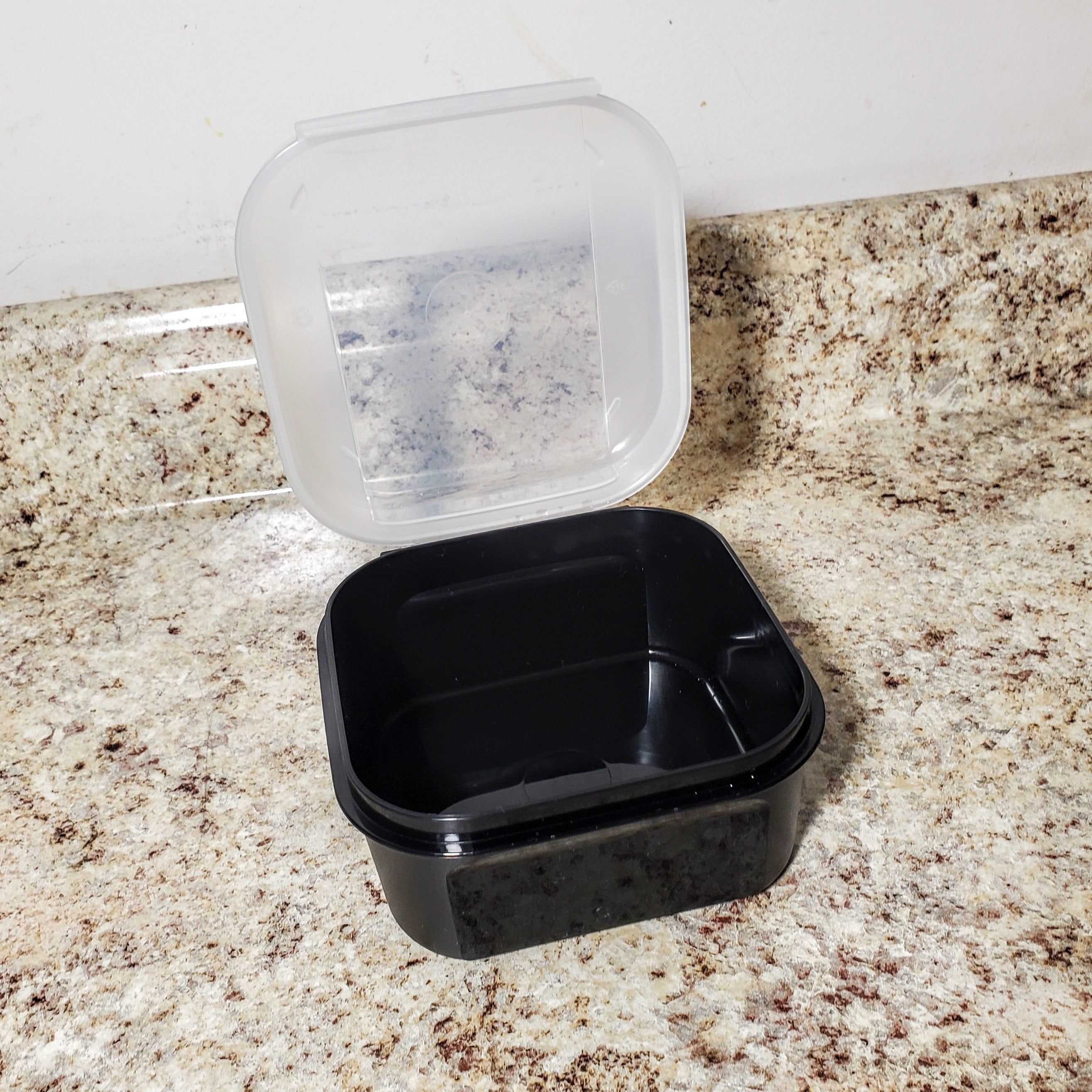  Tupperware (1) Signature Line Hinged Keeper Modular Mates Small  Square Black and Sheer: Home & Kitchen