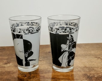 Vintage 1999 Warner Bros. Tweety & Sylvester Drinking Glass Set