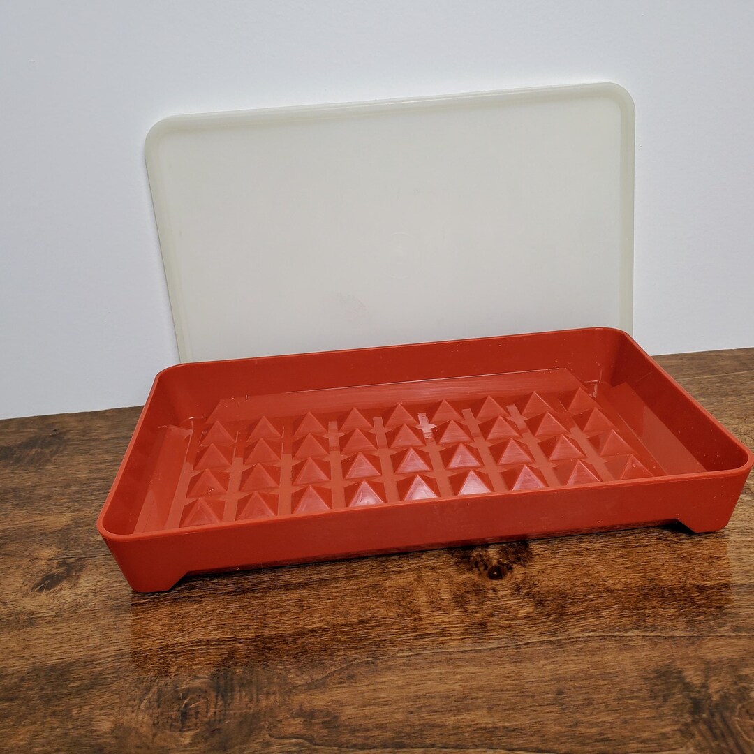 Vintage Tupperware #1292 Deli Keeper Paprika Red Bacon & Hot Dog