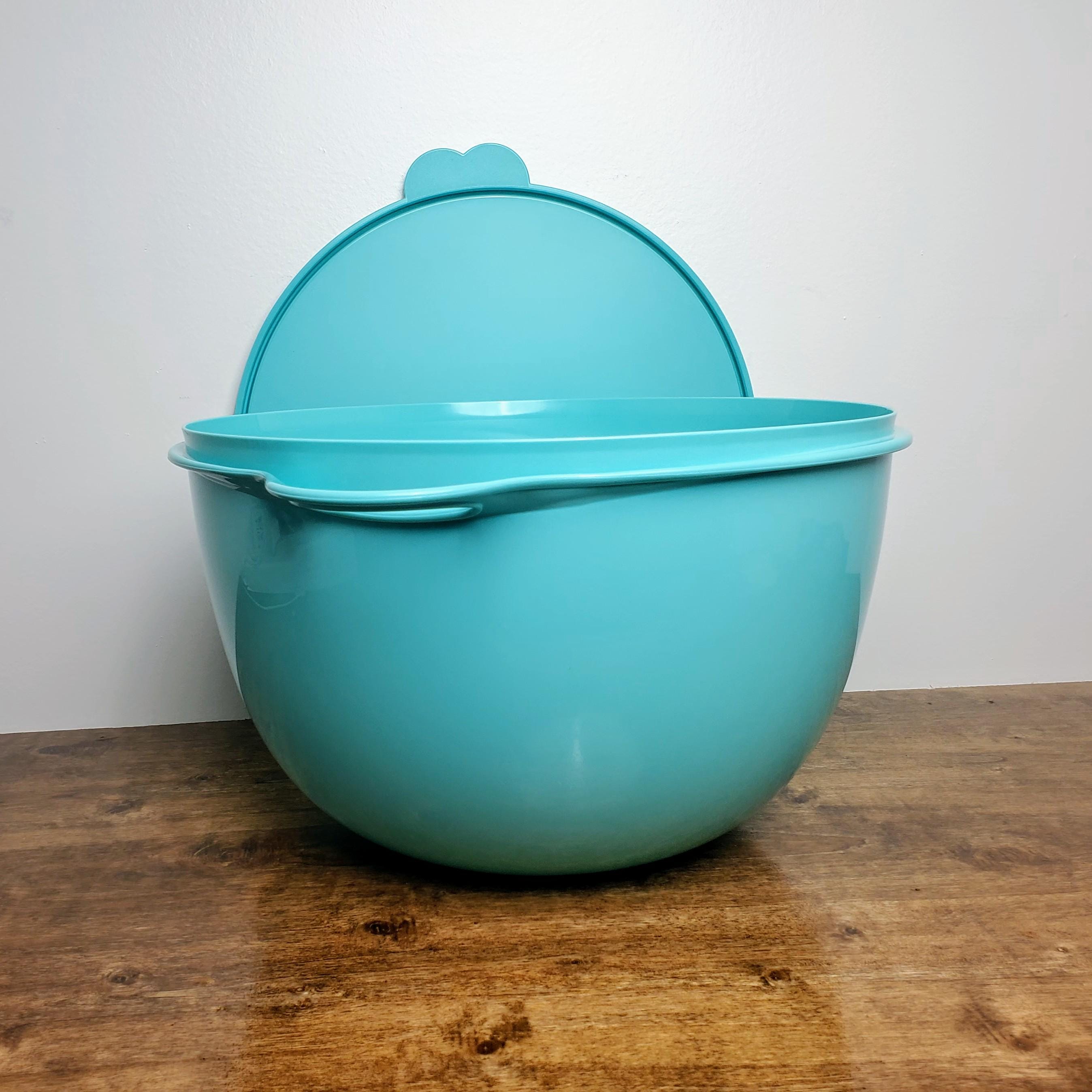 食器 taa Tupperware Jumbo Teal Blue Thatsa Bowl 59 Cups Double Tab Seal