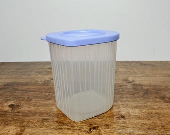 Tupperware Fresh-N-Cool 4 Cup Refrigerator Storage Containers Blue 5057