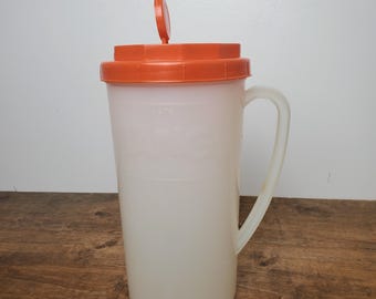 Vintage Tang Pitcher 1.5 Qt Plastic Orange Lid Easy Pour Spout MCM