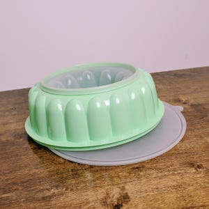 3 piece Tupperware Jello Mold Ice Ring Mint Green #1201 #1202 - Vintage Bowl Lid