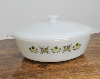 Vintage Fire King Meadow Green Casserole Dish with Lid (2 Quart)