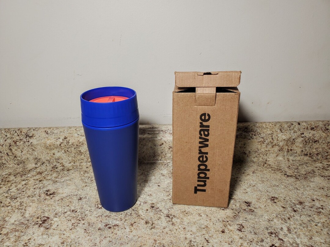 Brand New TUPPERWARE 16oz. Insulated Commuter Coffee Mug Hot Cold 360