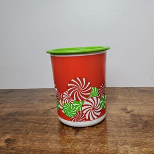 Vintage Tupperware One Touch Canister w/ Lid 2422 Christmas Candy