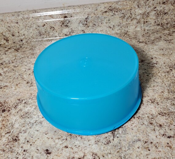 Tupperware Servalier Round Stacking Canister 7.5 C One Touch Seal