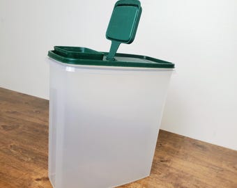 Vintage Tupperware Cereal Keeper 20 Cup Storage Container Green Lid Pet Food Canister