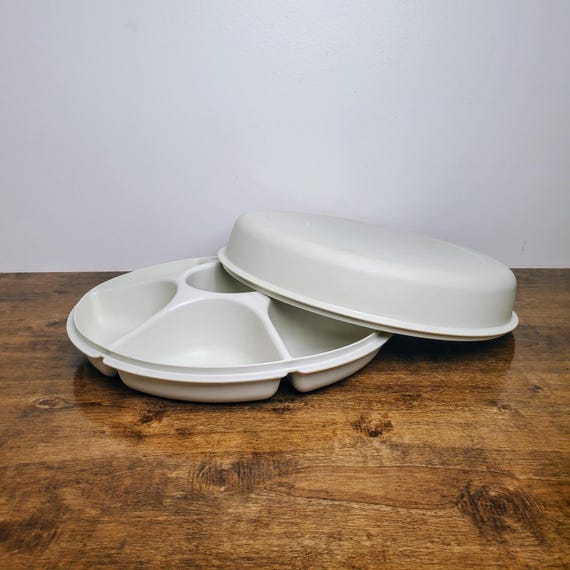 Vintage Tupperware 1665 Serving Center Divided Vegetable Veggie