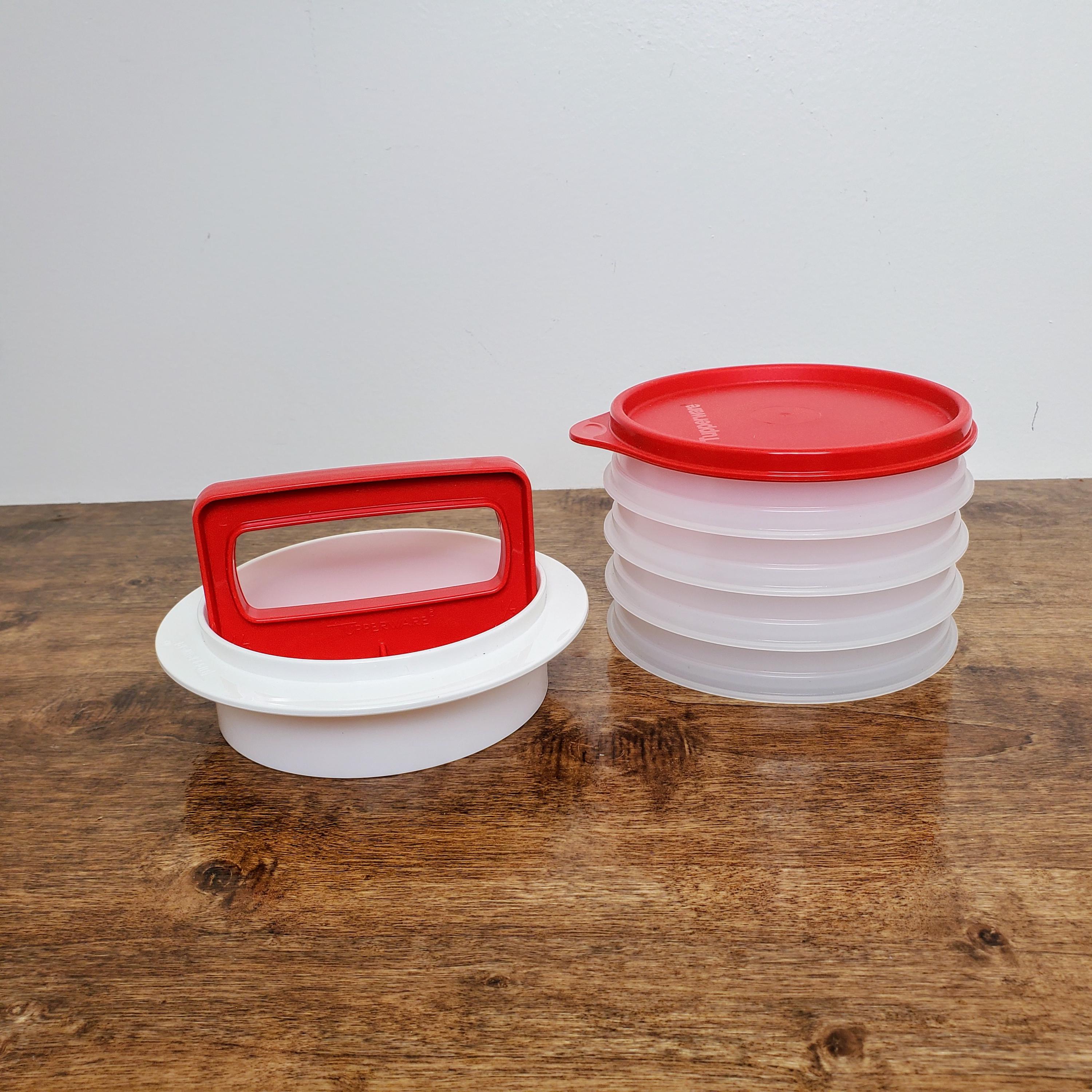 Tupperware Hamburger Press and 4 Keepers 5