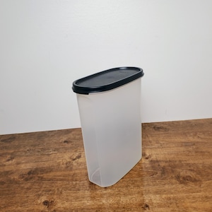 Tupperware Modular Mates Oval 3 Black Seal New #1613 7.25 Cup