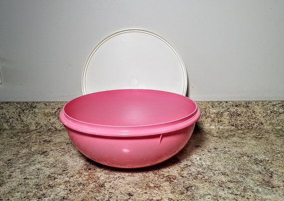 1970s Large TUPPERWARE Fix N Mix Mixing Bowl Large Clear 26 Cup Bowl Tupper  Seal Lid Salad Bowl Parties Potluck Picnic Food Storage 