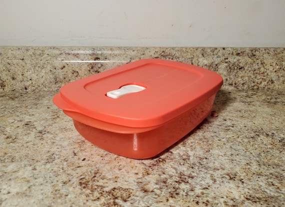 Tupperware Vent & Serve Container Set Orange Coral Microwave Kitchen Food  Storag