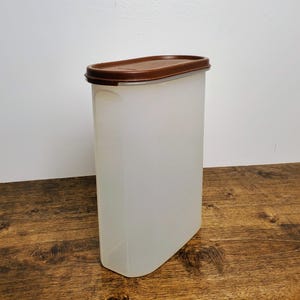 Tupperware #1614 MODULAR Mates 9 3/4 cups / 2.3 Liters Container w Brown Lid