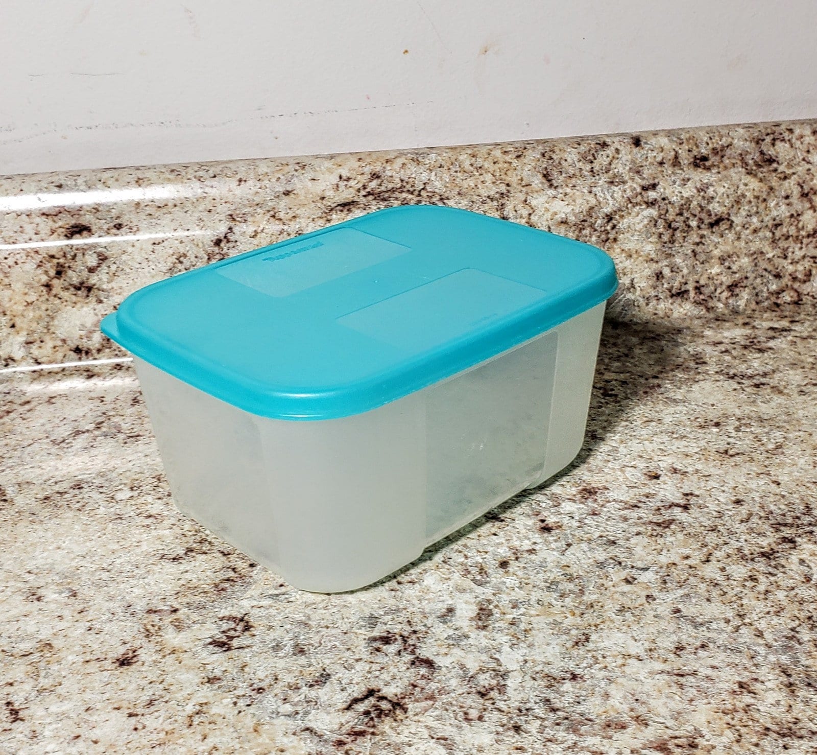 Vintage Yellow Tupperware Square Freezer Container 311-59 With 310-6 Lid 