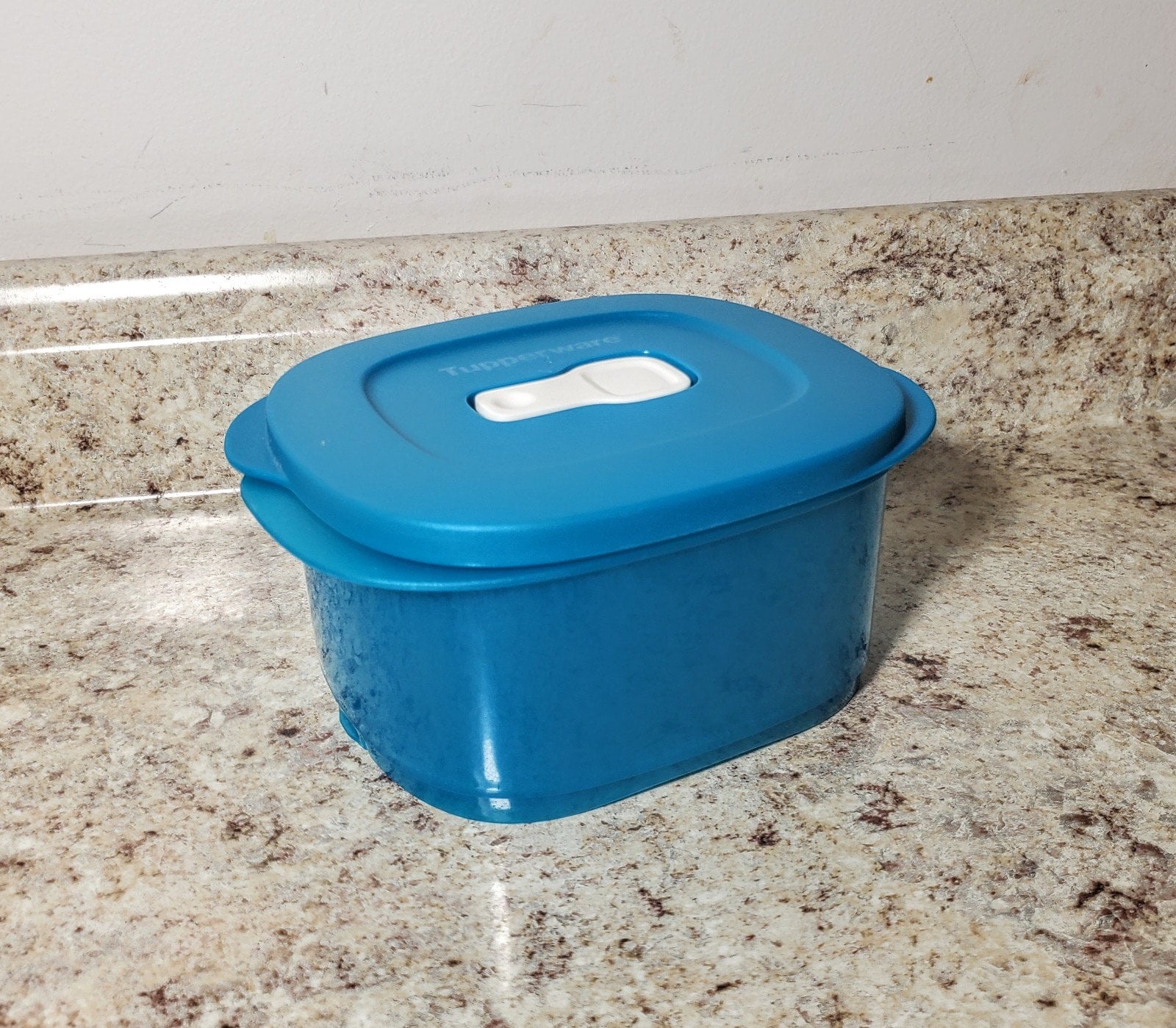 Expandable 7.5 Cup Square Food Container, Leftovers