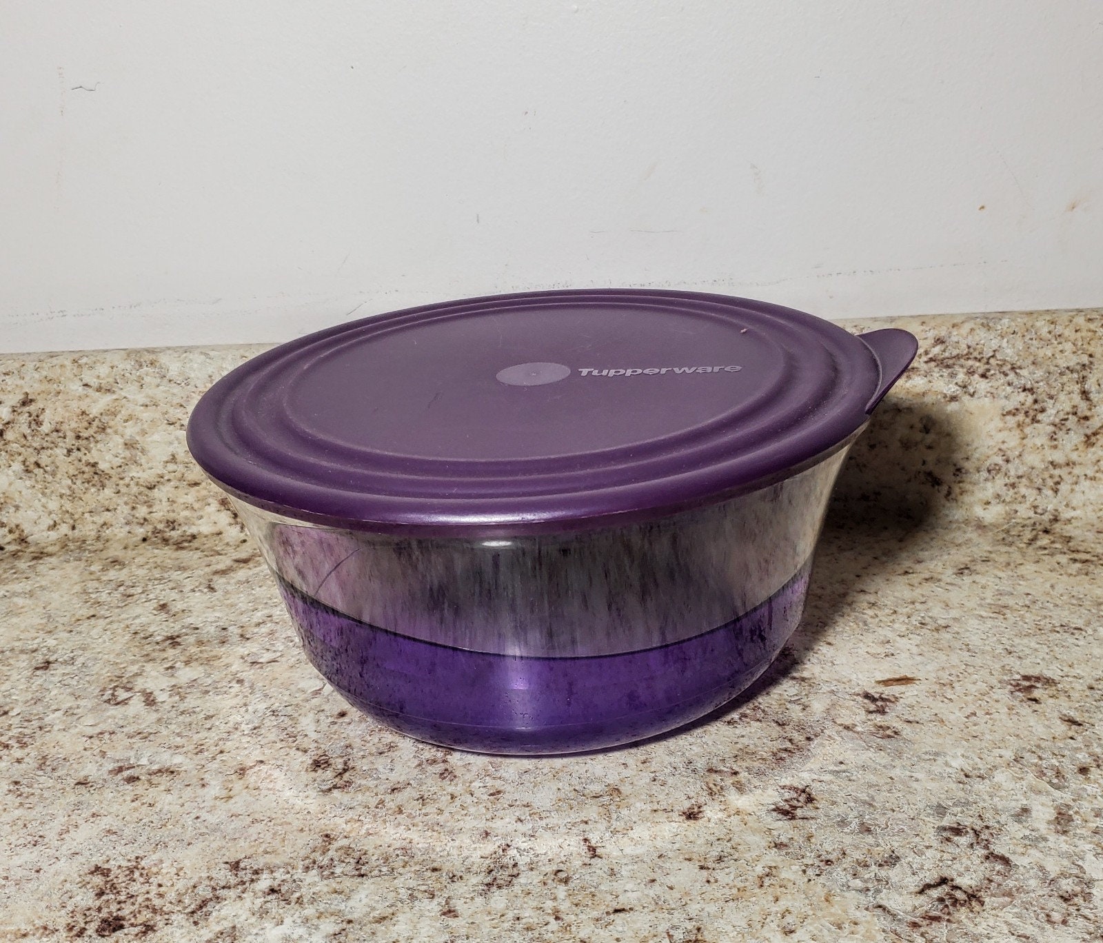 Tupperware Sheerly Elegant Purple Acrylic Bowl W/ Lid 3.2L USA